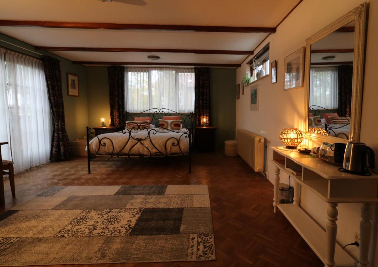 Hotel De Gravin Van วอร์เดน ภายนอก รูปภาพ