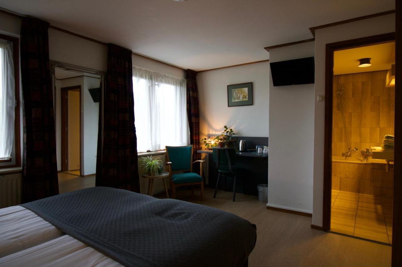 Hotel De Gravin Van วอร์เดน ภายนอก รูปภาพ